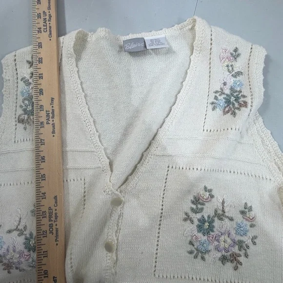 Blair Vintage Crochet Cream Sweater Vest  Floral Embroidered Sz L Boho Grandma - Picture 6 of 7